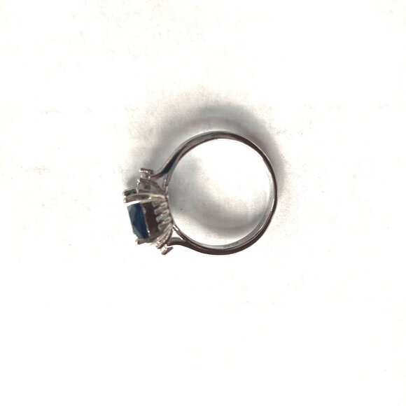 Ladies Blue/White Ring, Size 10, New - Picture 2 of 3